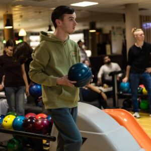 FIS Bowling