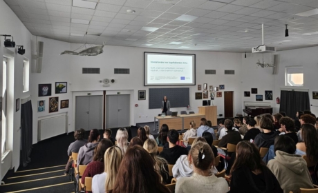 Proběhlo přes 80 výjezdů na střední školy