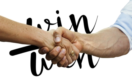 Dne 3.12.2025 proběhlo vyhlášení nejlepších studentů Fakulty informatiky a statistiky za ak.rok 2024/25