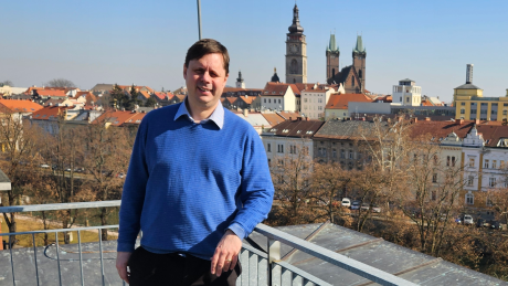 Děkan FIS Jakub Fischer zaujal studenty i posluchače podcastu